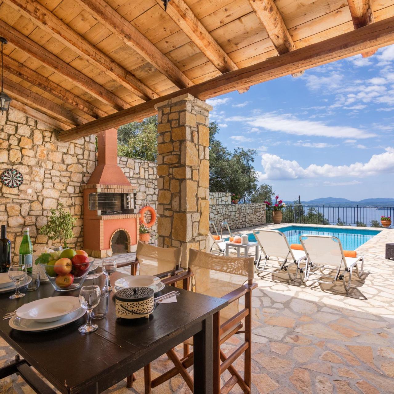 Villa Zeta Nisaki  Екстер'єр фото