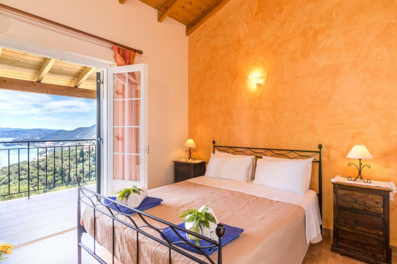Villa Zeta Nisaki  Екстер'єр фото
